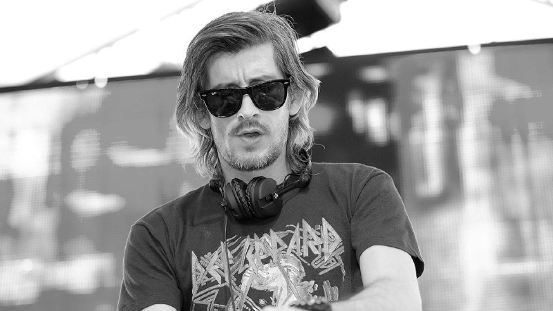 Скончался диджей и композитор Kavinsky